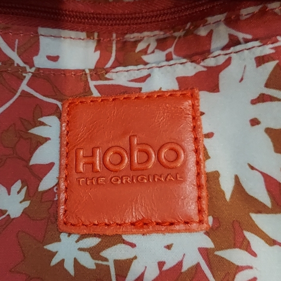 Hobo Leather Kisslock Zip Shoulder Bag Very Gently Loved - Picture 13 of 13